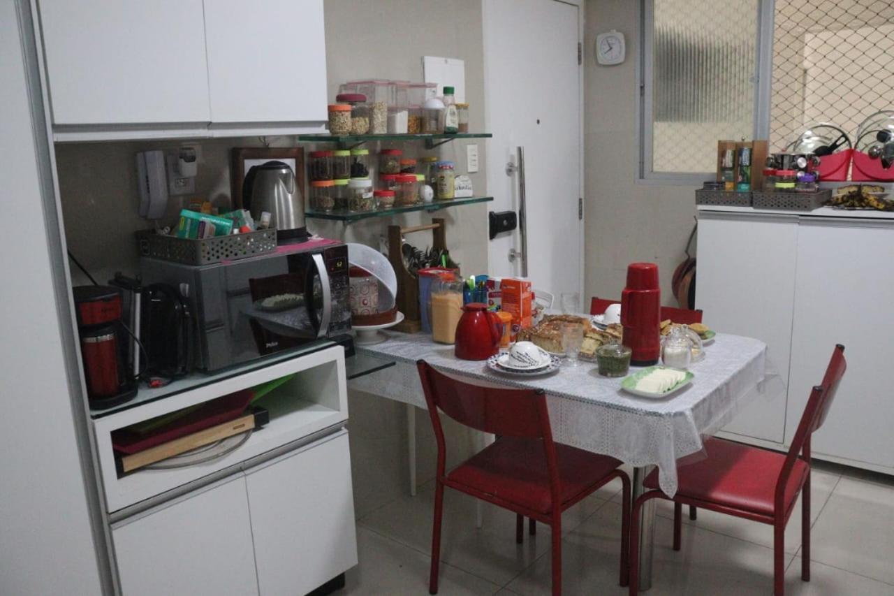 Pequeno Individual , Ventilador,tv, Mesa De Trabalho, Bairro Do Espinheiro Homestay *